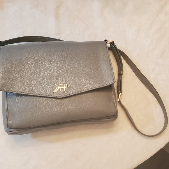 Freshly Picked Diaper/ Crossbody Bag in Stone - Picture 6 of 7